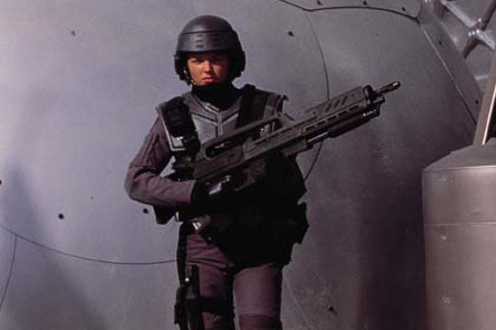 Starship Troopers Dina Meyer Official Website   Starship 04 