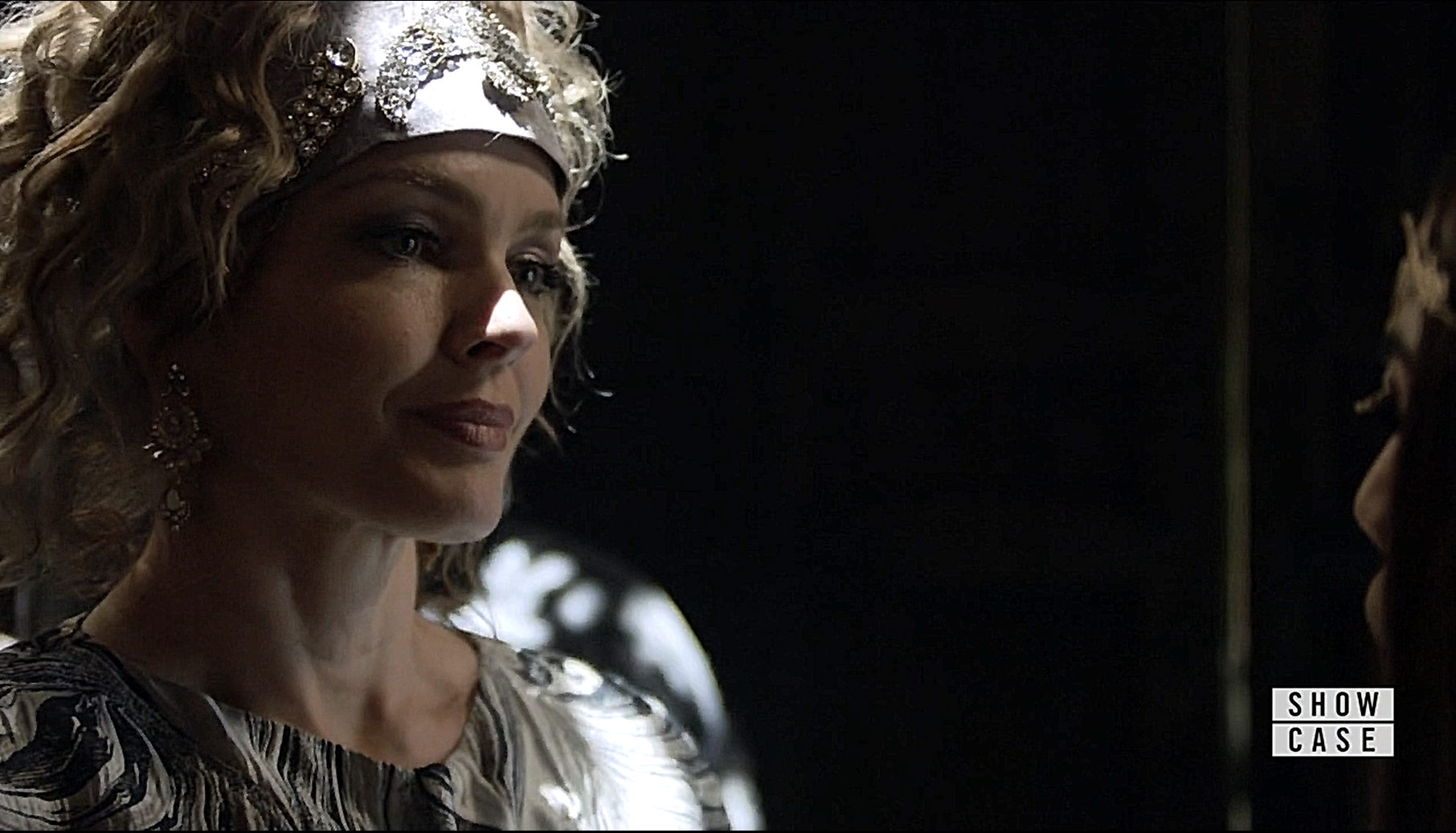 Dina meyer the magicians